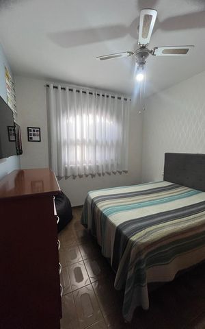 Casa à venda com 243m², 5 quartos e 2 vagas Casa à venda com 243m², 5 quartos e 2 vagasQuarto