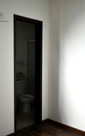 Casa à venda com 170m², 5 quartos e 2 vagas Casa à venda com 170m², 5 quartos e 2 vagasSuíte 2