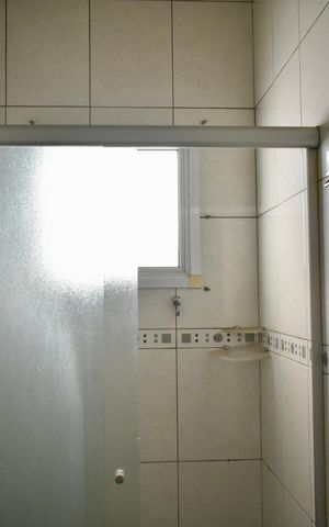 Casa à venda com 170m², 5 quartos e 2 vagas Casa à venda com 170m², 5 quartos e 2 vagasBanheiro da Suíte 3