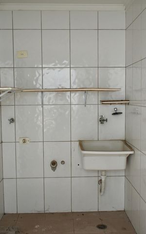 Casa à venda com 170m², 5 quartos e 2 vagas Casa à venda com 170m², 5 quartos e 2 vagasÁrea de Serviço