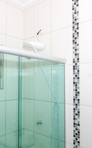 Casa à venda com 80m², 2 quartos e sem vaga Casa à venda com 80m², 2 quartos e sem vagaBanheiro
