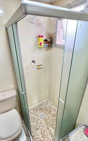 Apartamento à venda com 60m², 2 quartos e 1 vaga Apartamento à venda com 60m², 2 quartos e 1 vagaBanheiro