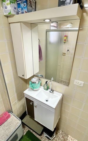 Apartamento à venda com 60m², 2 quartos e 1 vaga Apartamento à venda com 60m², 2 quartos e 1 vagaBanheiro