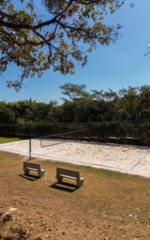 Casa de condomínio à venda com 414m², 3 quartos e 4 vagas Casa de condomínio à venda com 414m², 3 quartos e 4 vagasÁREA COMUM CLUBE QUARESMEIRAS
