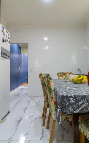 Casa à venda com 135m², 3 quartos e 2 vagas Casa à venda com 135m², 3 quartos e 2 vagasCozinha