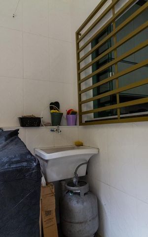 Casa à venda com 135m², 3 quartos e 2 vagas Casa à venda com 135m², 3 quartos e 2 vagasÁrea de Serviço