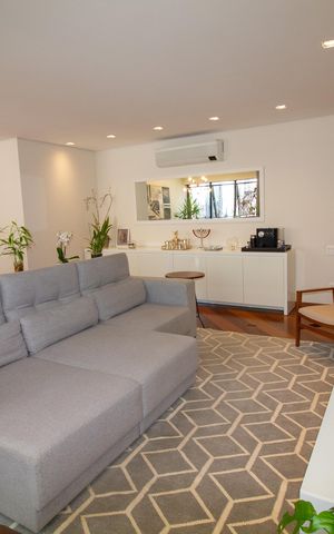 Apartamento para alugar com 122m², 3 quartos e 2 vagas Apartamento para alugar com 122m², 3 quartos e 2 vagasSala