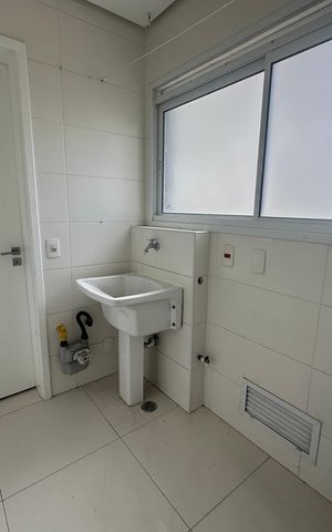 Apartamento para alugar com 136m², 3 quartos e 2 vagasÁrea de Serviço
