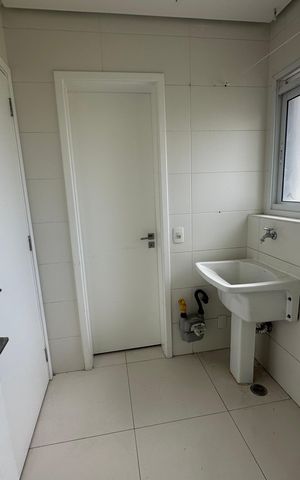 Apartamento para alugar com 136m², 3 quartos e 2 vagasÁrea de Serviço