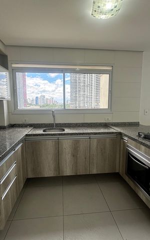 Apartamento para alugar com 136m², 3 quartos e 2 vagasCozinha