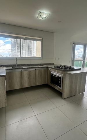 Apartamento para alugar com 136m², 3 quartos e 2 vagasCozinha