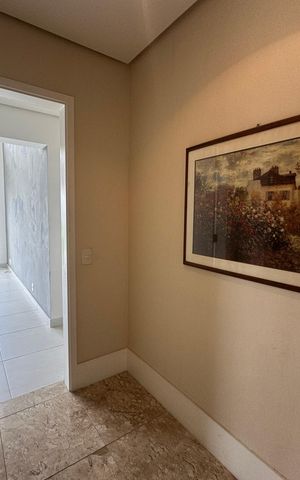 Apartamento para alugar com 136m², 3 quartos e 2 vagasHall de entrada