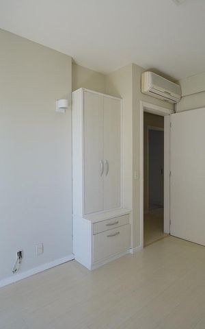 Apartamento para alugar com 140m², 3 quartos e 2 vagas Apartamento para alugar com 140m², 3 quartos e 2 vagasSuite 3