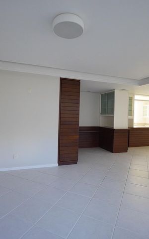 Apartamento para alugar com 140m², 3 quartos e 2 vagas Apartamento para alugar com 140m², 3 quartos e 2 vagasSala