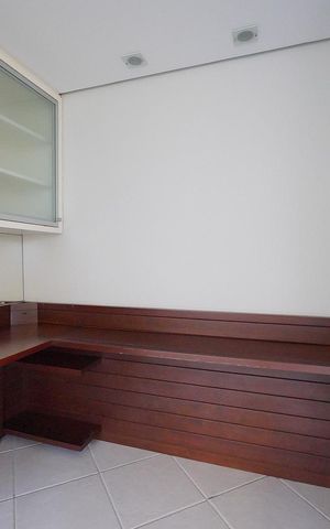 Apartamento para alugar com 140m², 3 quartos e 2 vagas Apartamento para alugar com 140m², 3 quartos e 2 vagasSala