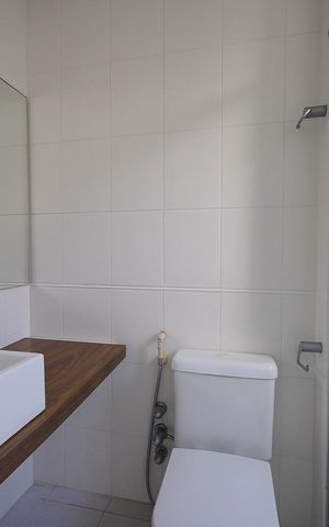 Apartamento para alugar com 140m², 3 quartos e 2 vagas Apartamento para alugar com 140m², 3 quartos e 2 vagasBanheiro da Suíte 1