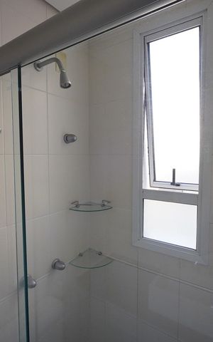Apartamento para alugar com 140m², 3 quartos e 2 vagas Apartamento para alugar com 140m², 3 quartos e 2 vagasBanheiro da Suíte 1