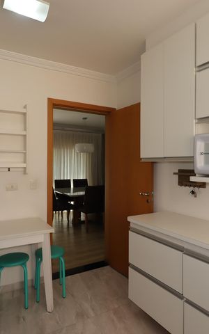Apartamento à venda com 122m², 3 quartos e 3 vagasCozinha
