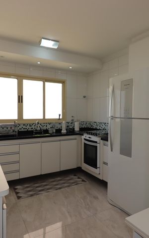 Apartamento à venda com 122m², 3 quartos e 3 vagasCozinha