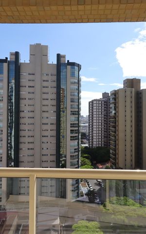 Apartamento à venda com 122m², 3 quartos e 3 vagasVaranda da Sala
