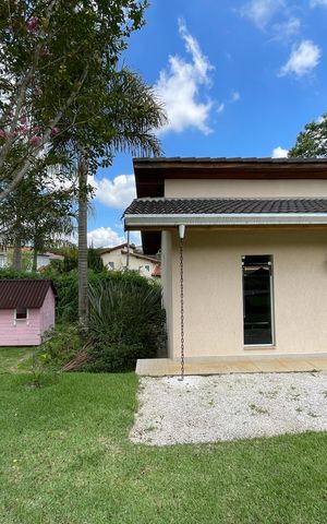 Casa de condomínio para alugar com 2950m², 3 quartos e 5 vagas Casa de condomínio para alugar com 2950m², 3 quartos e 5 vagasJardim