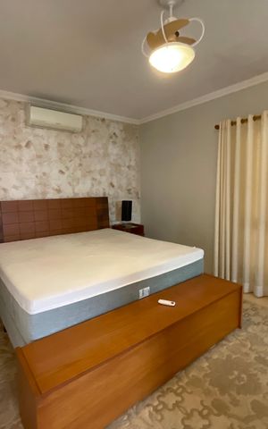 Casa de condomínio para alugar com 2950m², 3 quartos e 5 vagas Casa de condomínio para alugar com 2950m², 3 quartos e 5 vagasQuarto 1