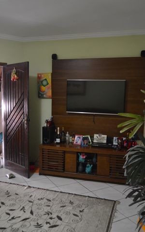 Casa à venda com 127m², 3 quartos e 2 vagasSala