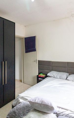 Casa à venda com 242m², 4 quartos e 3 vagasCasa 2 - Quarto 2 suíte