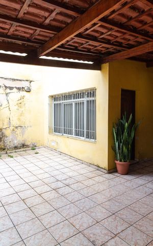 Casa à venda com 242m², 4 quartos e 3 vagasGaragem