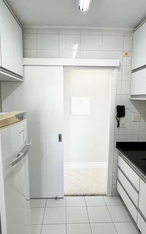Apartamento para alugar com 81m², 3 quartos e 2 vagas Apartamento para alugar com 81m², 3 quartos e 2 vagasCozinha