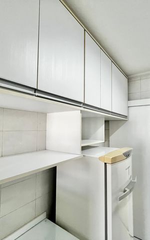 Apartamento para alugar com 81m², 3 quartos e 2 vagas Apartamento para alugar com 81m², 3 quartos e 2 vagasCozinha