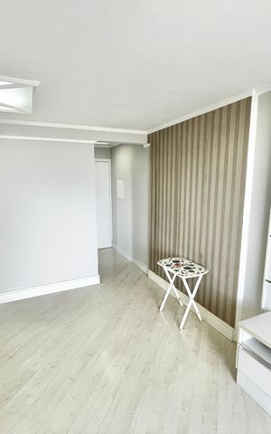 Apartamento para alugar com 81m², 3 quartos e 2 vagas Apartamento para alugar com 81m², 3 quartos e 2 vagasSala