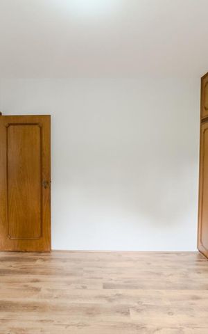 Casa à venda com 350m², 4 quartos e 8 vagasQuarto 2