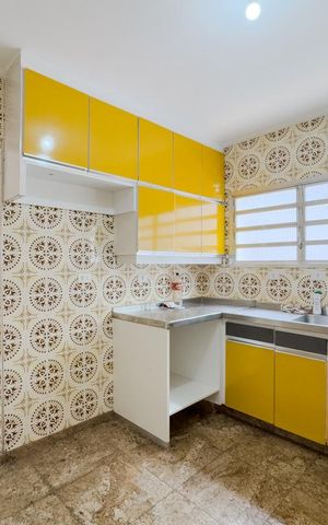Casa à venda com 350m², 4 quartos e 8 vagasCozinha