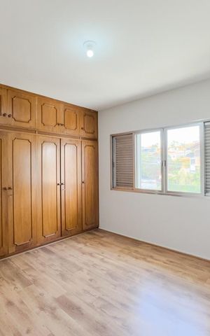 Casa à venda com 350m², 4 quartos e 8 vagasQuarto 3