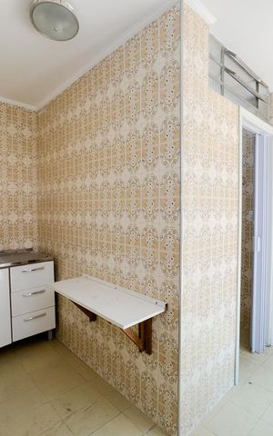 Casa à venda com 350m², 4 quartos e 8 vagasQuarto de Serviço