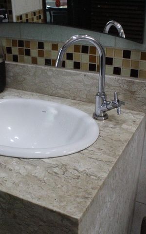 Apartamento à venda com 65m², 2 quartos e 1 vagaBanheiro Social