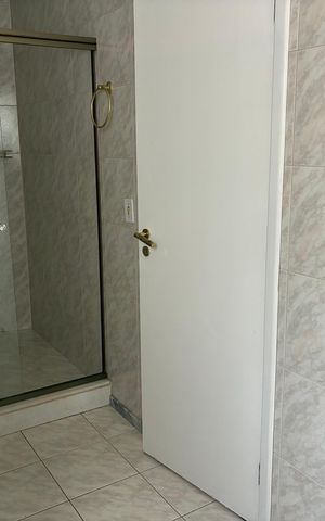 Casa para alugar com 500m², 4 quartos e 4 vagas