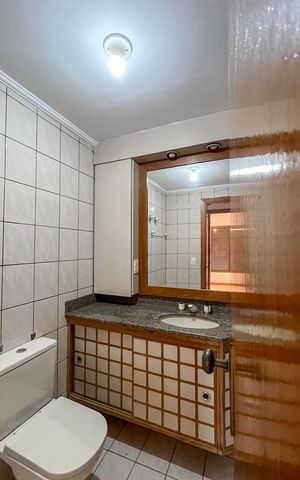 Apartamento à venda com 102m², 3 quartos e 2 vagas Apartamento à venda com 102m², 3 quartos e 2 vagasBanheiro