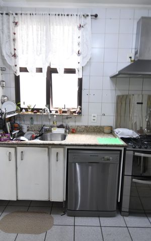 Apartamento à venda com 180m², 4 quartos e 2 vagasCozinha