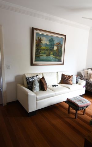 Apartamento à venda com 180m², 4 quartos e 2 vagasSala de TV