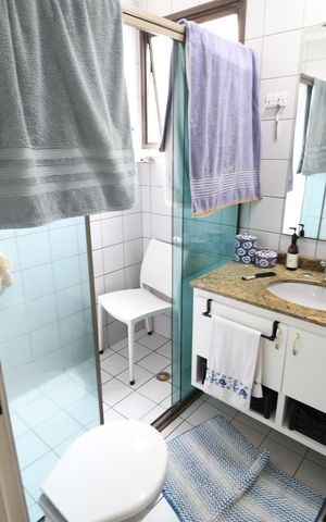 Apartamento à venda com 180m², 4 quartos e 2 vagasBanheiro Social