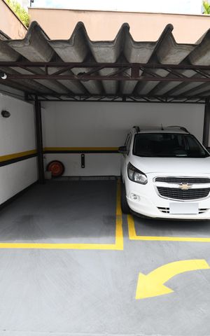 Apartamento à venda com 180m², 4 quartos e 2 vagasGaragem