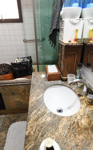 Apartamento à venda com 180m², 4 quartos e 2 vagasBanheiro  - Suíte 3