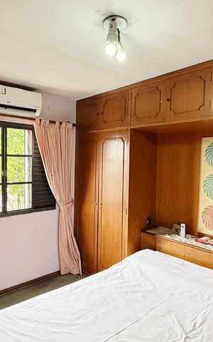 Casa à venda com 165m², 3 quartos e 2 vagas Casa à venda com 165m², 3 quartos e 2 vagasQuarto 1
