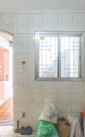 Casa à venda com 242m², 6 quartos e 2 vagas Casa à venda com 242m², 6 quartos e 2 vagasCasa 1 - Quarto 1