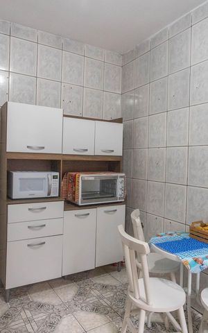 Casa à venda com 242m², 6 quartos e 2 vagas Casa à venda com 242m², 6 quartos e 2 vagasCasa 2 - cozinha
