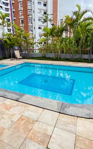 Apartamento à venda com 120m², 3 quartos e 2 vagas Apartamento à venda com 120m², 3 quartos e 2 vagasPiscina