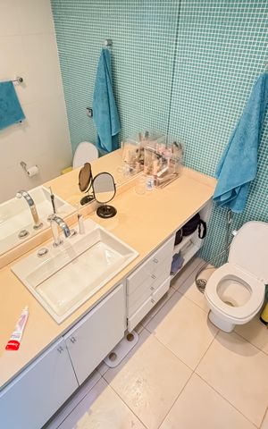 Apartamento à venda com 120m², 3 quartos e 2 vagas Apartamento à venda com 120m², 3 quartos e 2 vagasBanheiro da Suíte