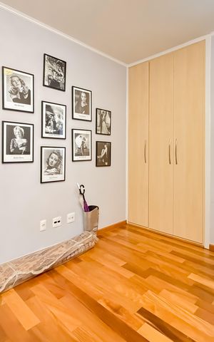 Apartamento à venda com 120m², 3 quartos e 2 vagas Apartamento à venda com 120m², 3 quartos e 2 vagasQuarto 1